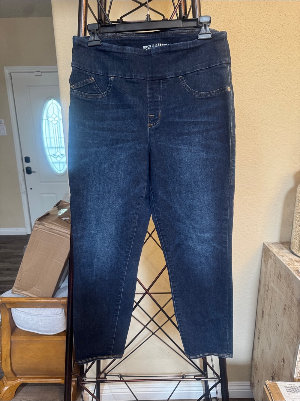 Rock & Republic Dark Blue Pull-On Jeggings